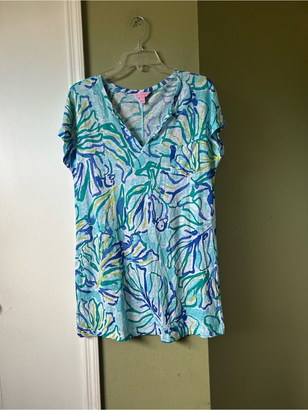 Lilly Pulitzer Multicolor Abstract Print Top in Blue, Teal, Pink Size M